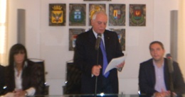 Il Presidente Nicola Bono con l'assessore Niki Paci e il Direttore Generale Clelia Corsico.